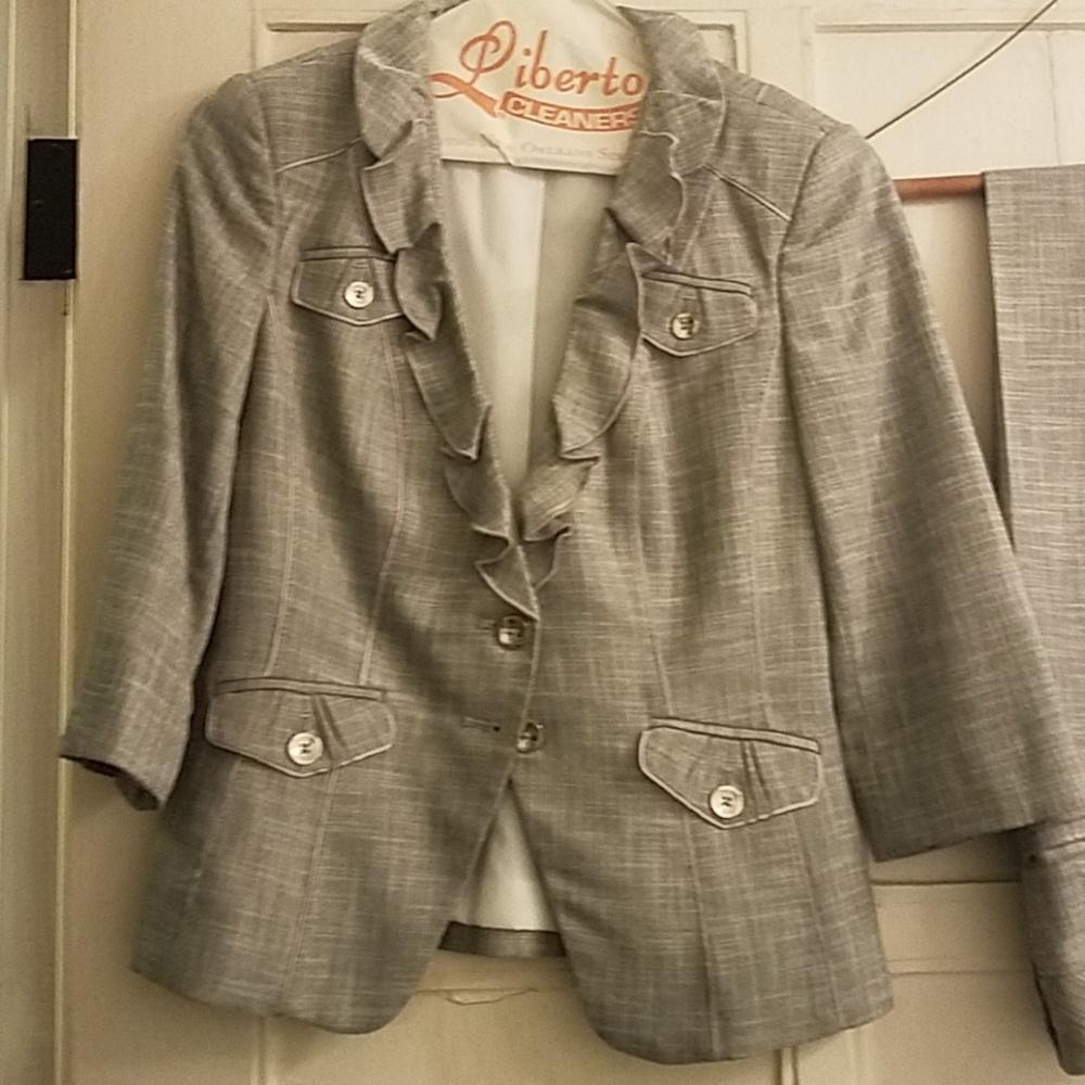 White House Black Market pants suit size 00